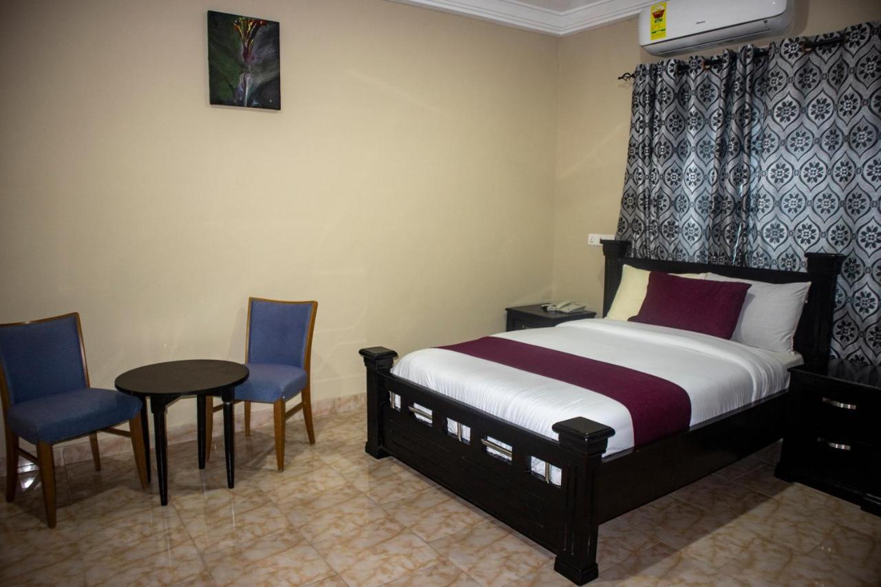 Kislas Luxury Hotel Adenta Exterior foto